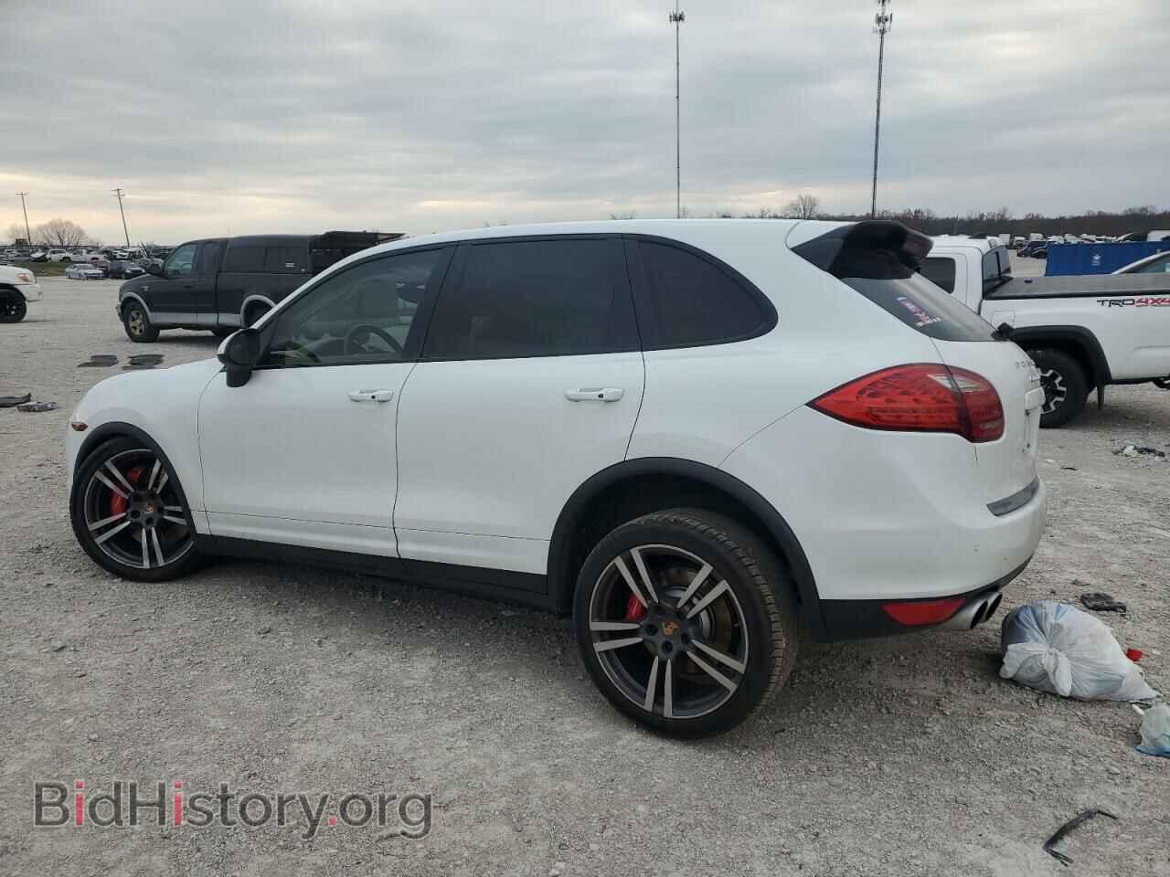 2012 PORSCHE CAYENNE - VIN: WP1AC2A23CLA83951 - Фото 2