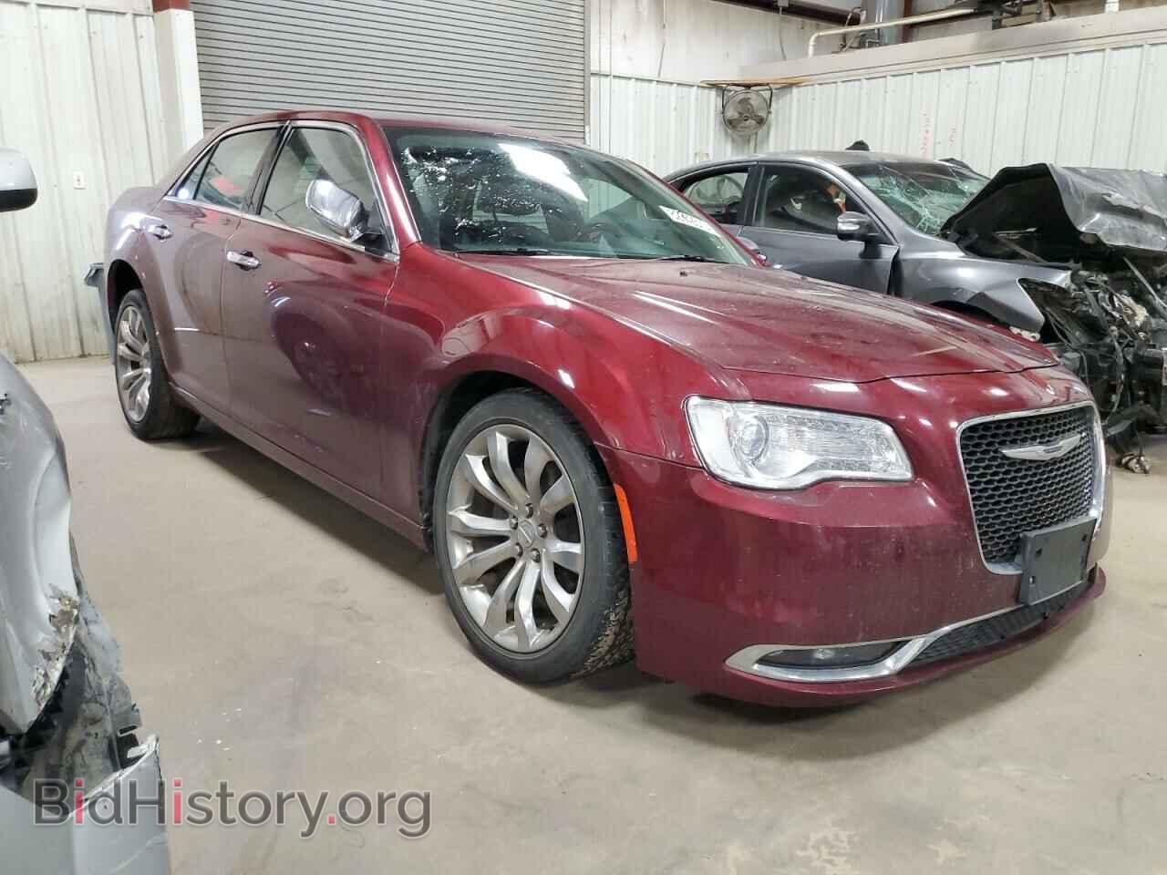 2019 CHRYSLER 300 - VIN: 2C3CCAEG4KH686580 - Фото 4