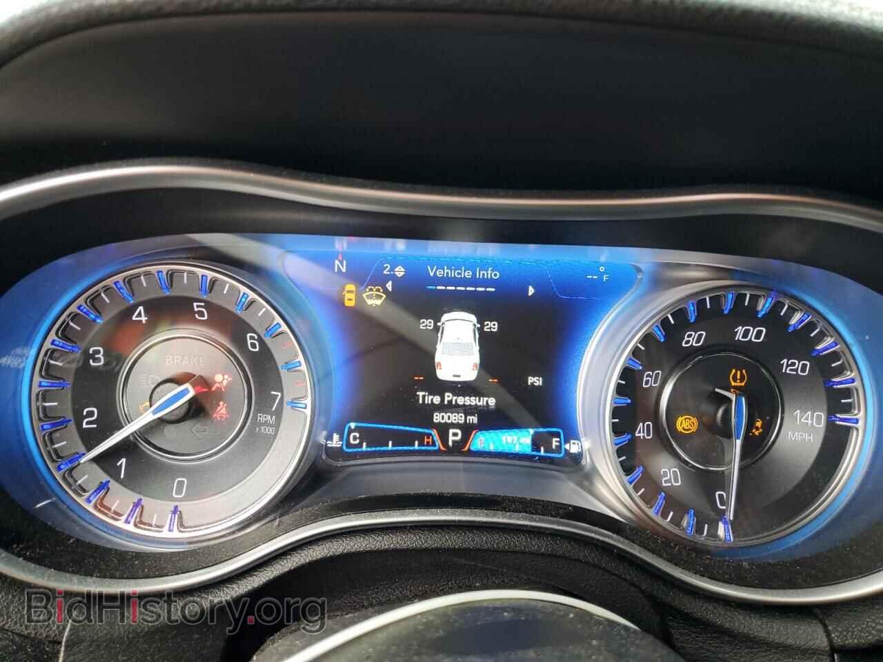 2021 CHRYSLER 300 - VIN: 2C3CCABGXMH620204 - Фото 9