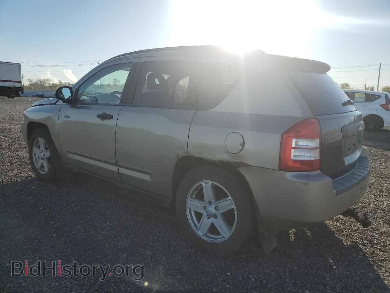 2009 JEEP COMPASS - VIN: 1J4FT47B19D210803 - Фото 2