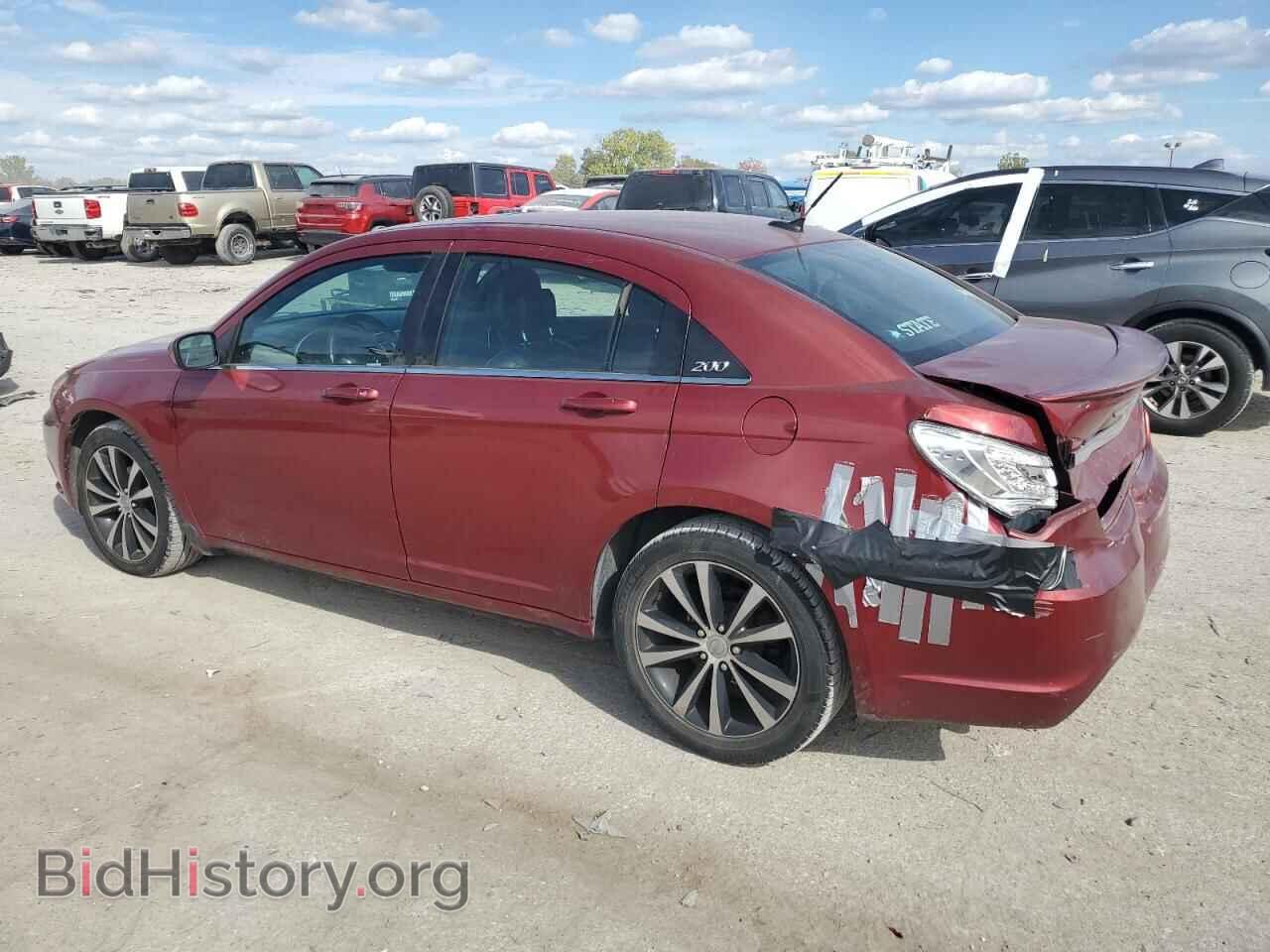 2013 CHRYSLER 200 - VIN: 1C3CCBCG8DN596108 - Photo 2