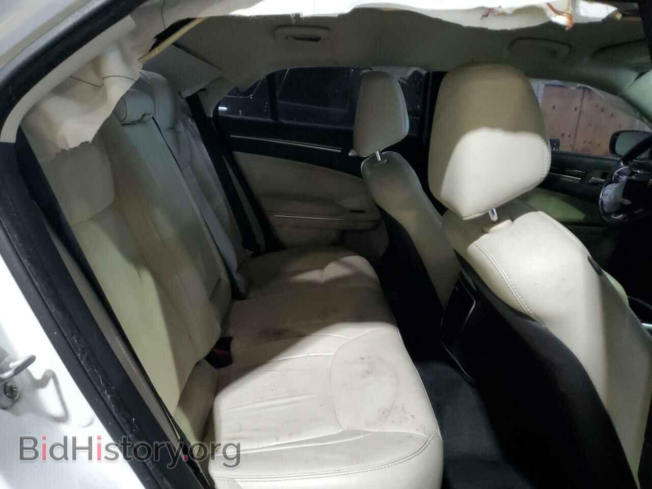 2015 CHRYSLER 300 - VIN: 2C3CCAAG1FH807139 - Фото 10