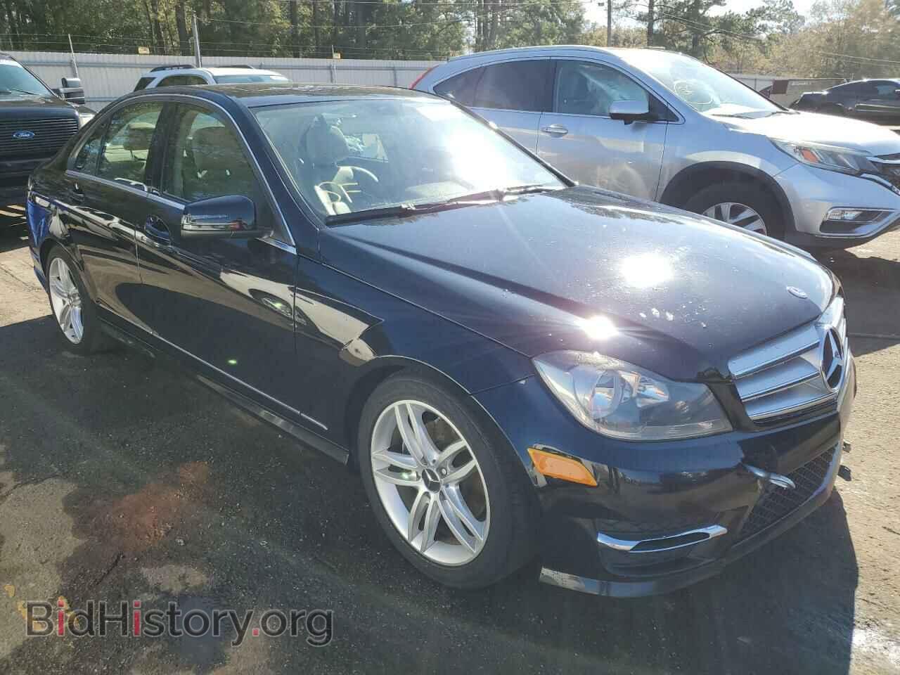 2013 MERCEDES-BENZ C-CLASS - VIN: WDDGF4HB4DF998317 - Фото 4