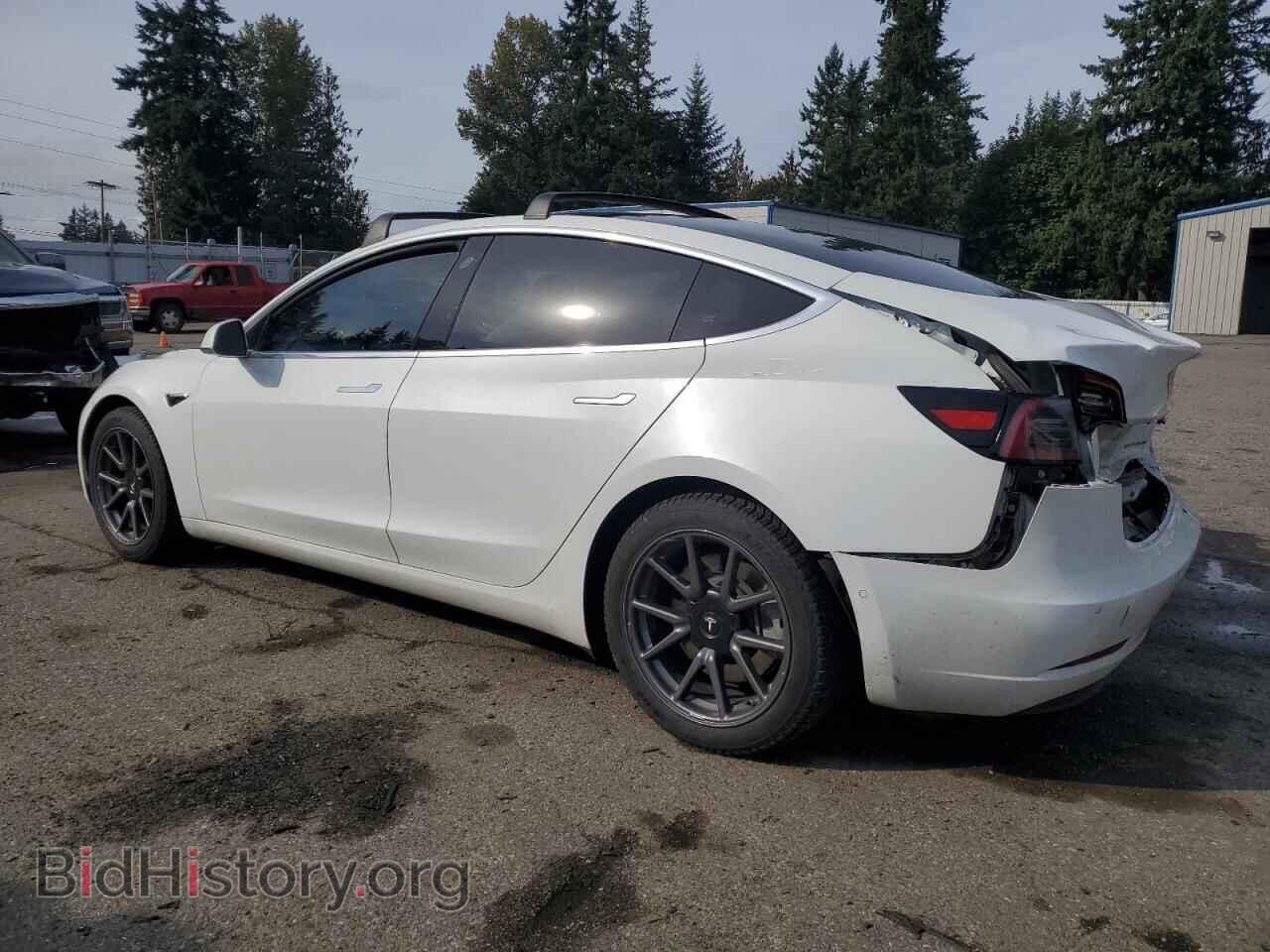 2018 TESLA MODEL 3 - VIN: 5YJ3E1EBXJF128828 - Фото 2