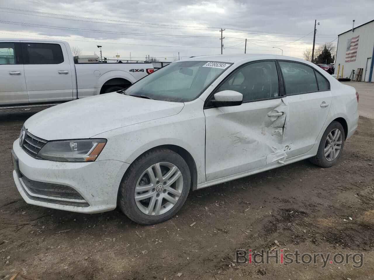 Photo 3VW2B7AJ6JM257825 - VOLKSWAGEN JETTA 2018