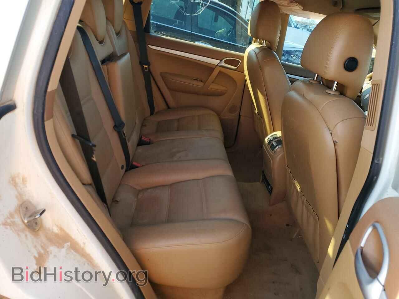 2010 PORSCHE CAYENNE - VIN: WP1AA2APXALA04161 - Photo 11