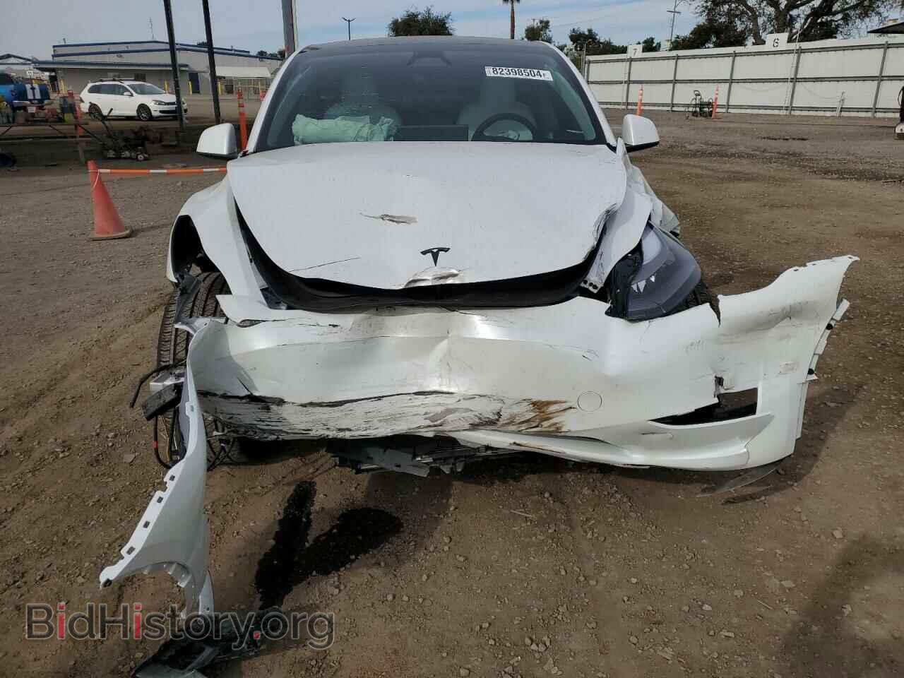 2024 TESLA MODEL Y - VIN: 7SAYGDEEXRF104913 - Photo 5