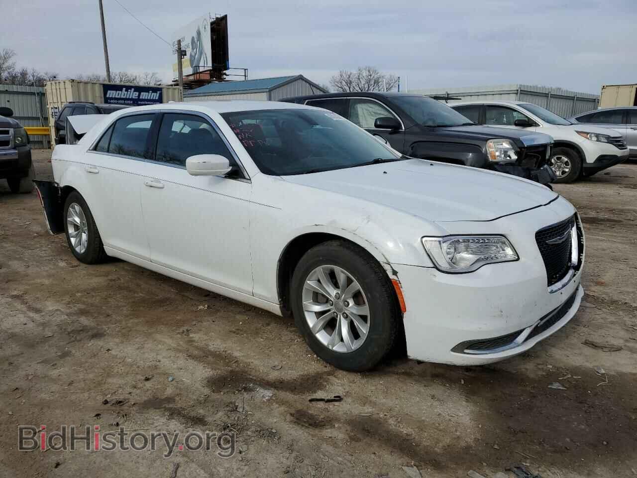 2016 CHRYSLER 300 - VIN: 2C3CCAAG9GH235593 - Фото 4