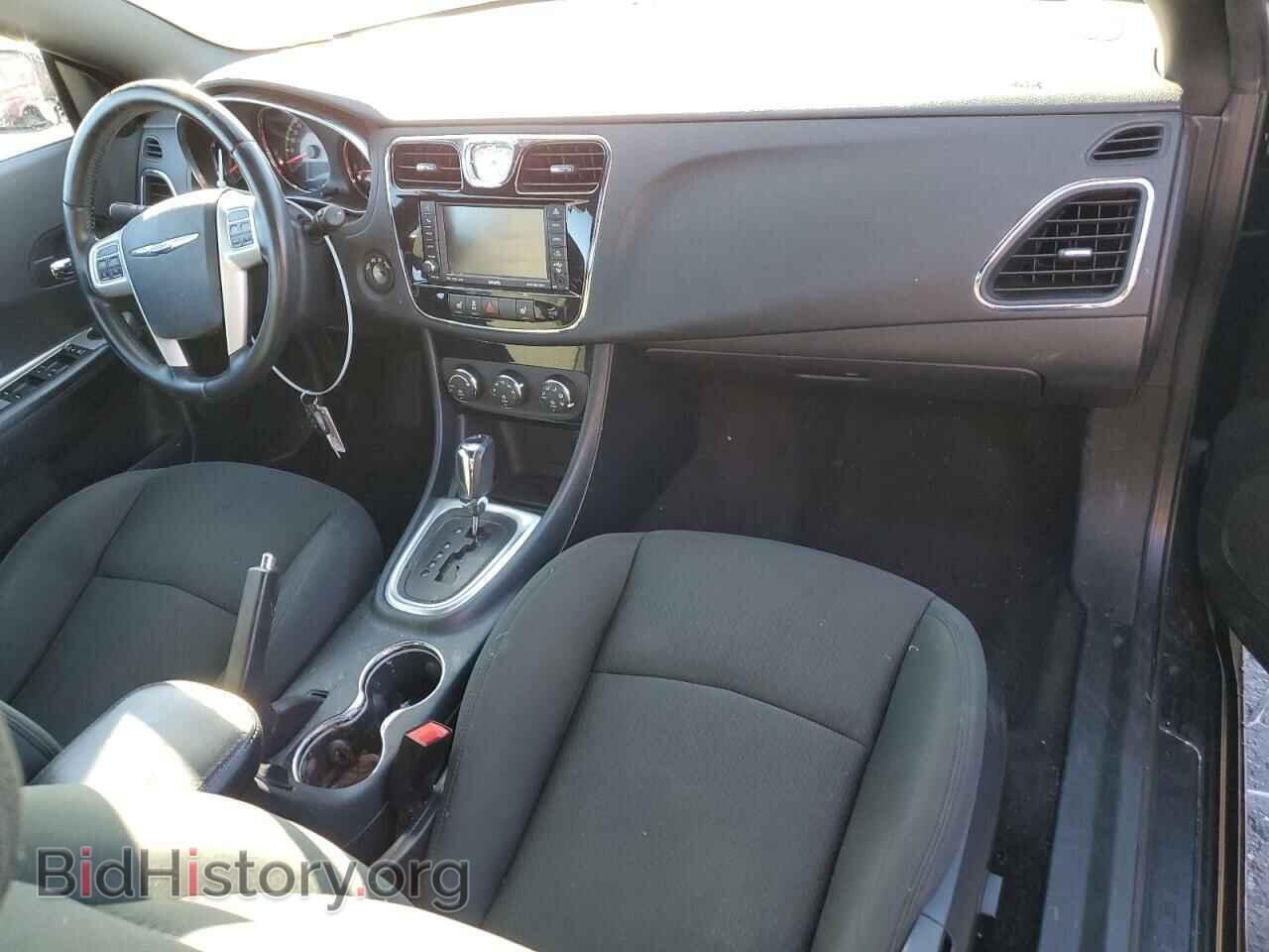 2011 CHRYSLER 200 - VIN: 1C3BC2EGXBN532612 - Фото 8