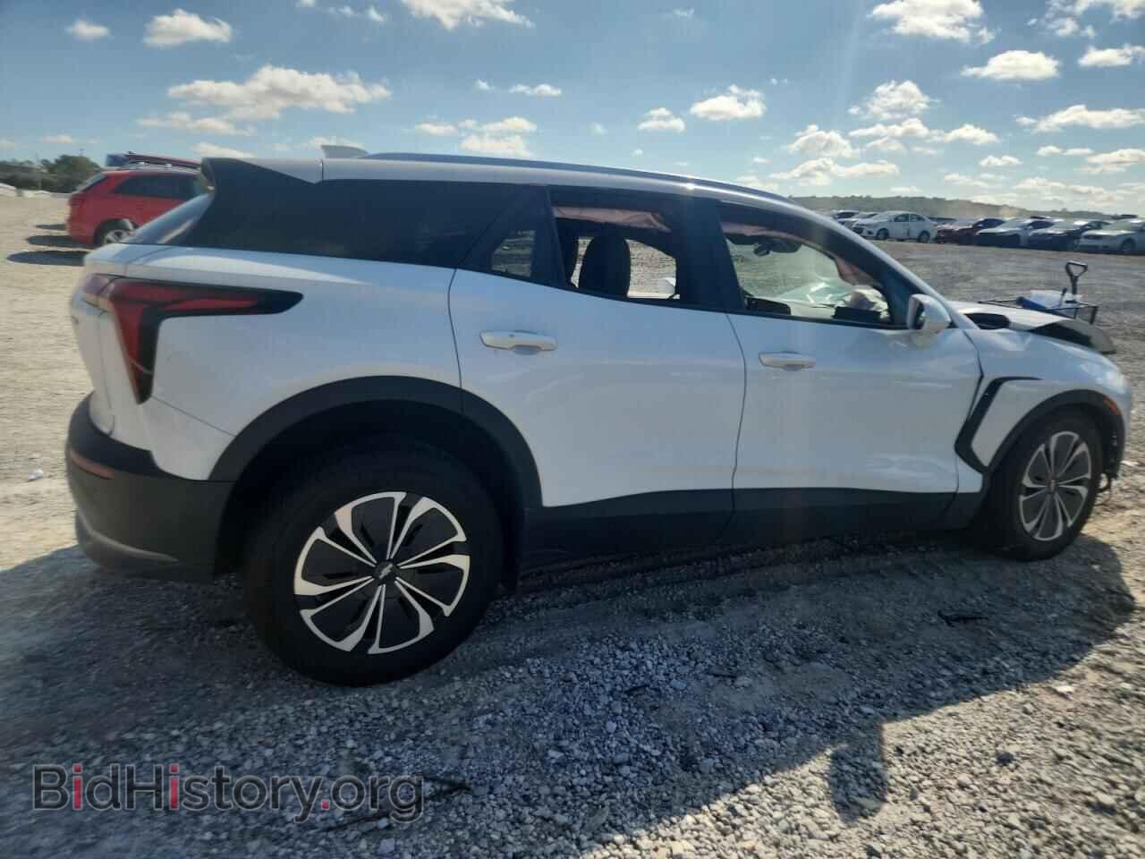 2024 CHEVROLET BLAZER - VIN: 3GNKDBRJ3RS200033 - Фото 3