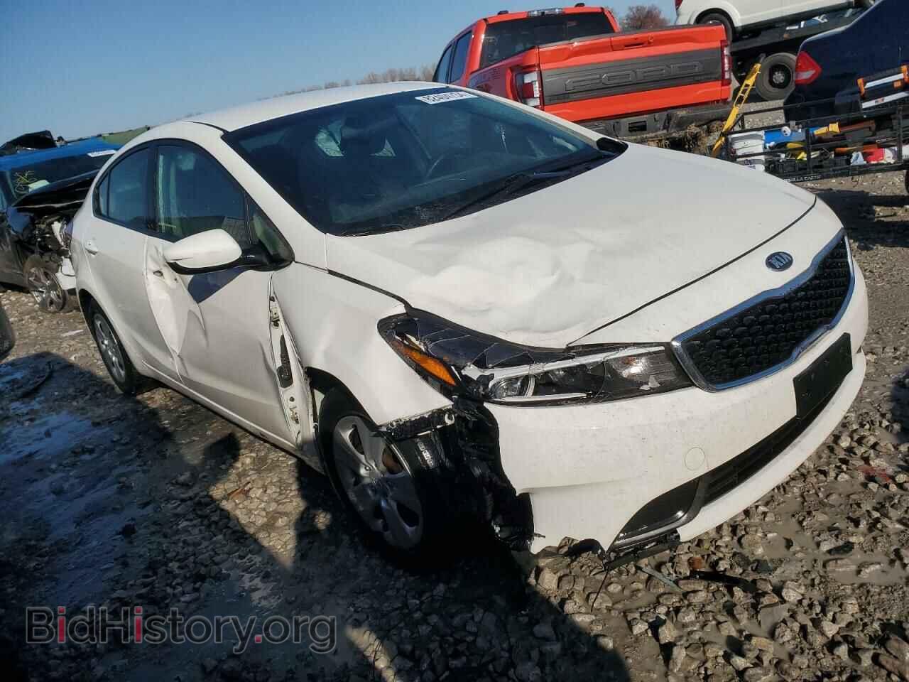 2017 KIA FORTE - VIN: 3KPFK4A76HE050721 - Фото 4