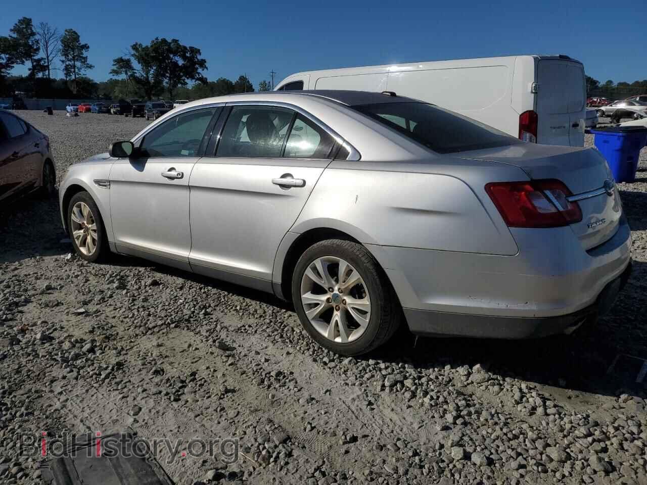 2010 FORD TAURUS - VIN: 1FAHP2EW2AG105130 - Фото 2