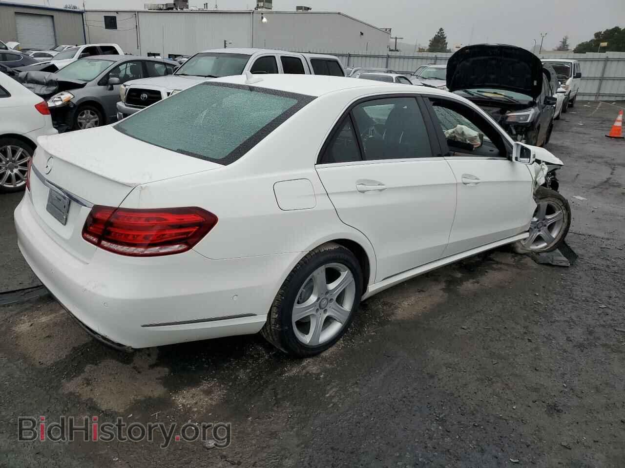2015 MERCEDES-BENZ E-CLASS - VIN: WDDHF5KB1FB088265 - Фото 3