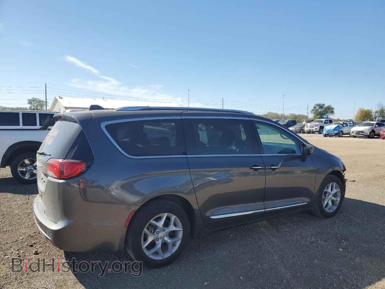 2017 CHRYSLER PACIFICA - VIN: 2C4RC1EG7HR752712 - Photo 3