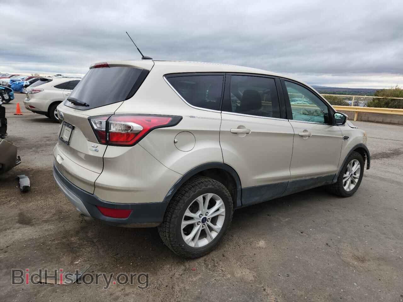 2017 FORD ESCAPE - VIN: 1FMCU9G94HUB29496 - Фото 3