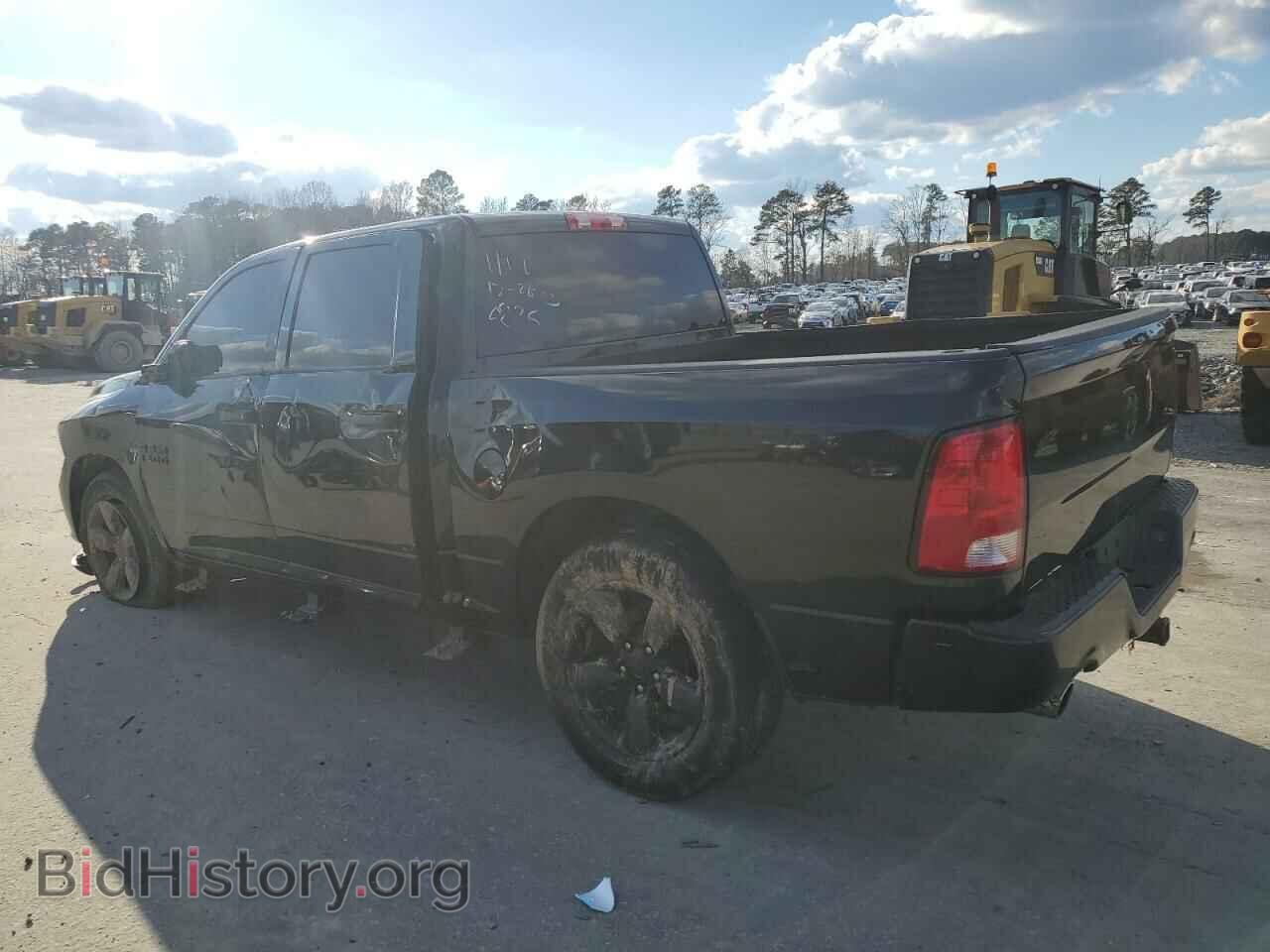 2017 RAM 1500 - VIN: 3C6RR6KTXHG520826 - Фото 2