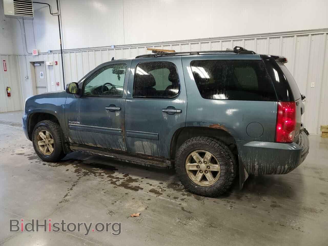 2010 GMC YUKON - VIN: 1GKUKAE04AR117639 - Photo 2