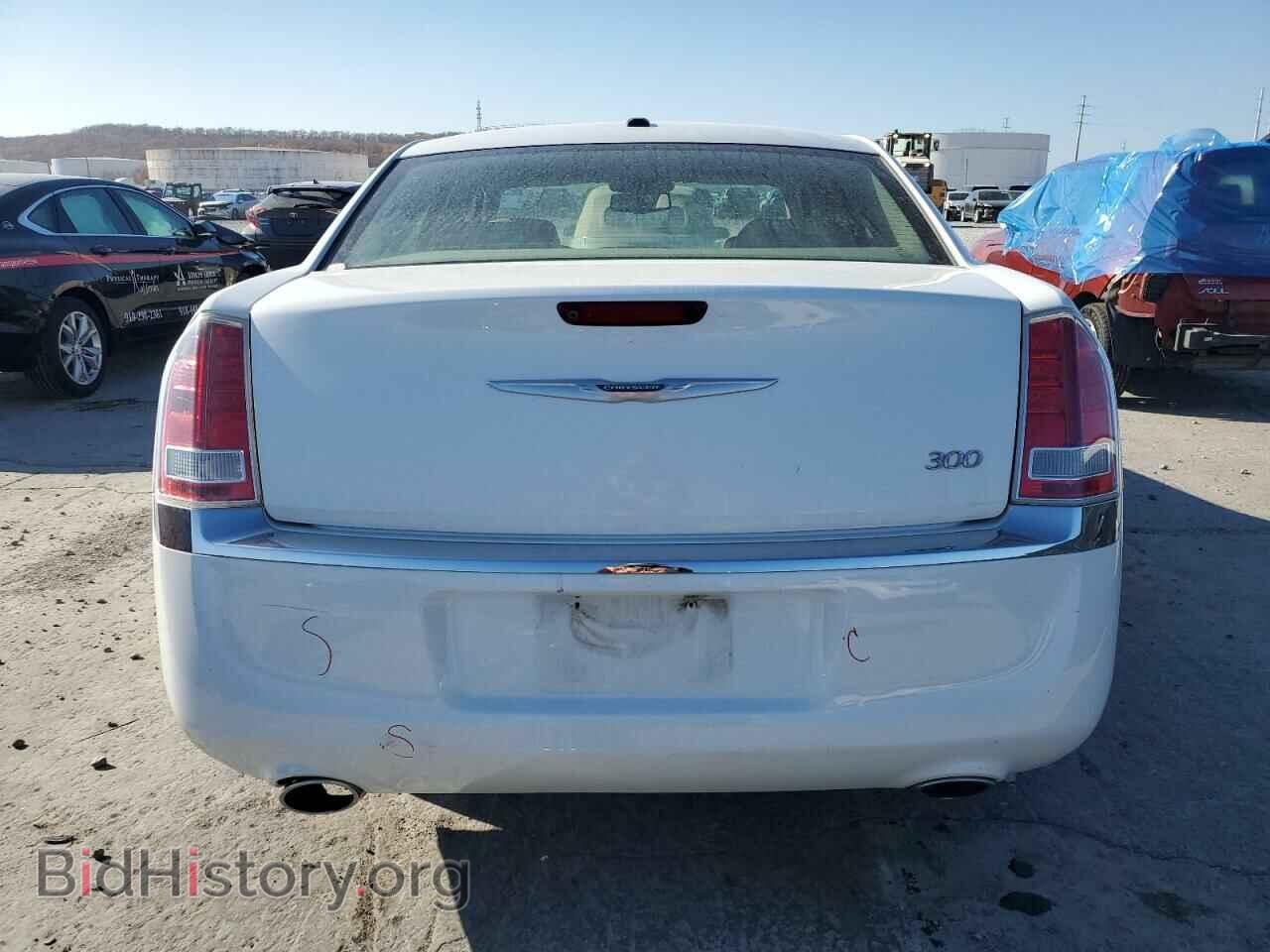 2014 CHRYSLER 300 - VIN: 2C3CCAAG1EH376610 - Фото 6