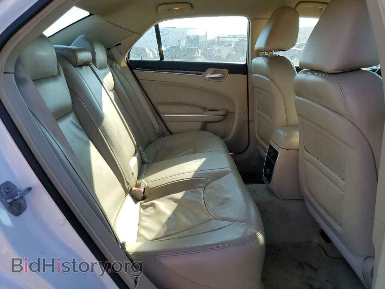 2014 CHRYSLER 300 - VIN: 2C3CCAAG1EH376610 - Фото 10