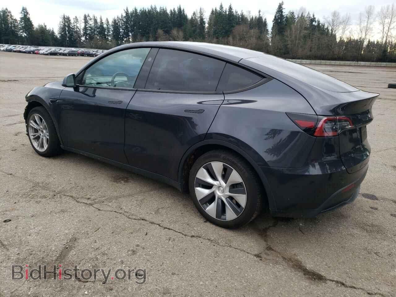 2024 TESLA MODEL Y - VIN: 7SAYGAEE2RF993818 - Photo 2