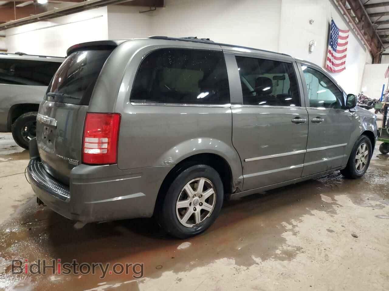 2010 CHRYSLER MINIVAN - VIN: 2A4RR8D17AR321128 - Фото 3