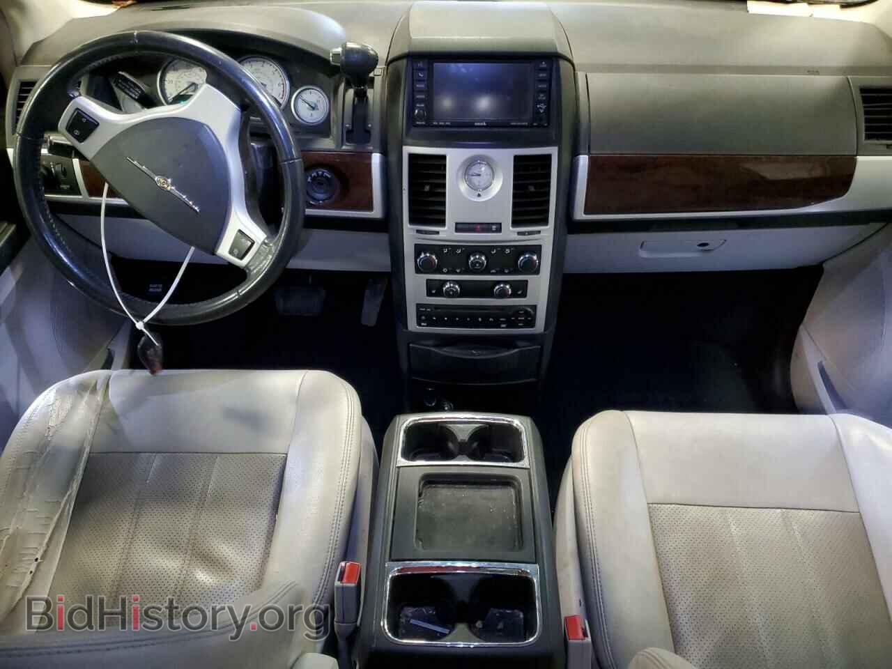2010 CHRYSLER MINIVAN - VIN: 2A4RR8D17AR321128 - Фото 8