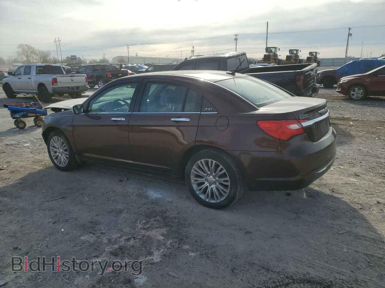 2012 CHRYSLER 200 - VIN: 1C3CCBCB1CN263722 - Фото 2