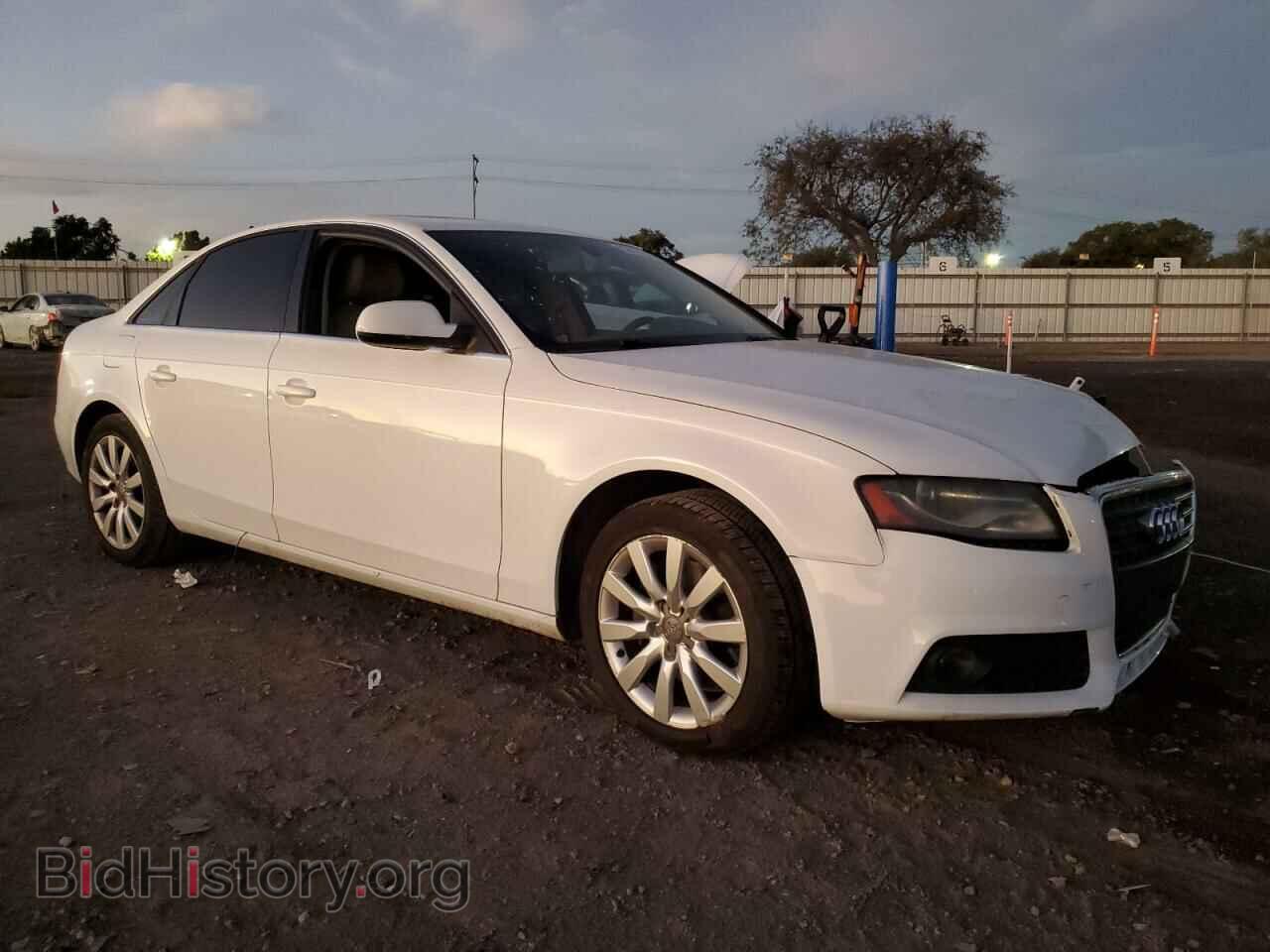 2011 AUDI A4 - VIN: WAUEFAFLXBN032825 - Фото 4