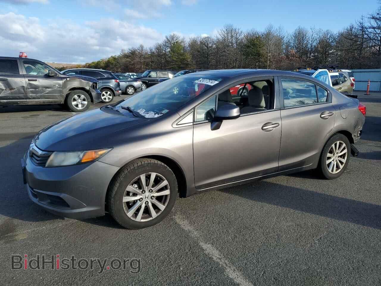 Фотография 19XFB2F81CE313244 - HONDA CIVIC 2012