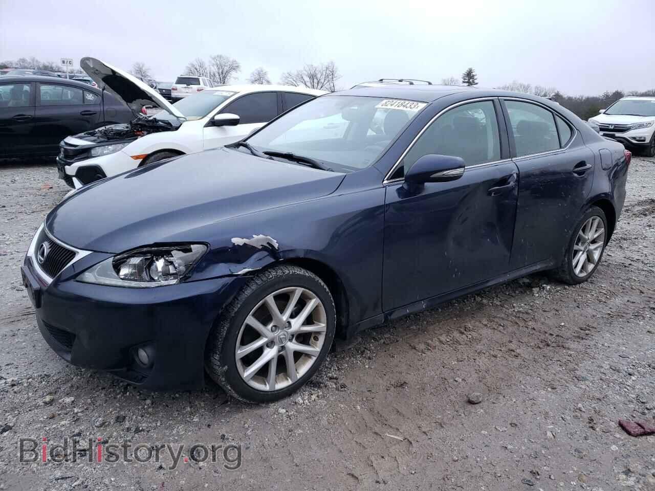 Photo JTHCF5C21B5047502 - LEXUS IS 2011