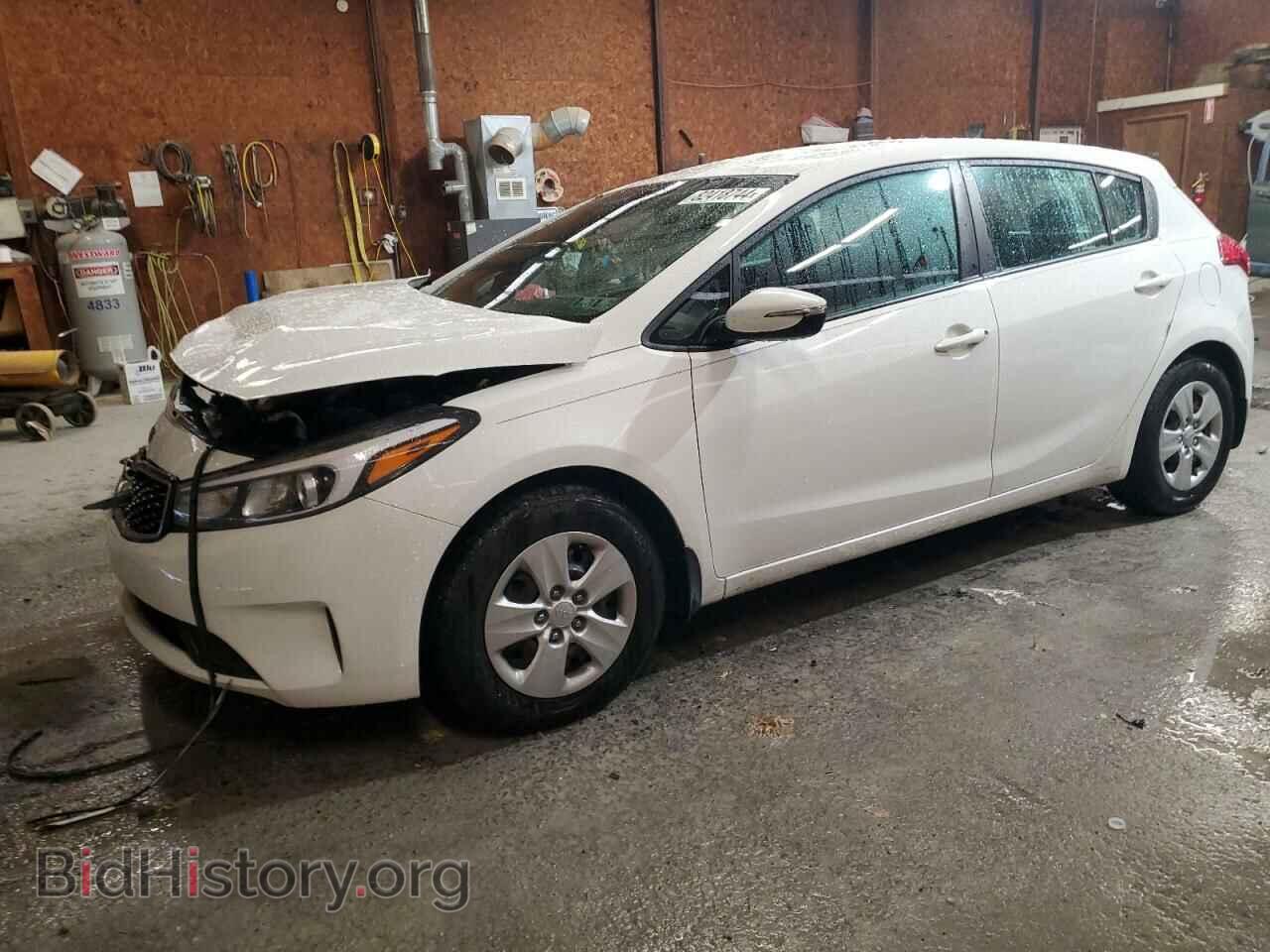 Фотография KNAFK5A87H5684885 - KIA FORTE 2017