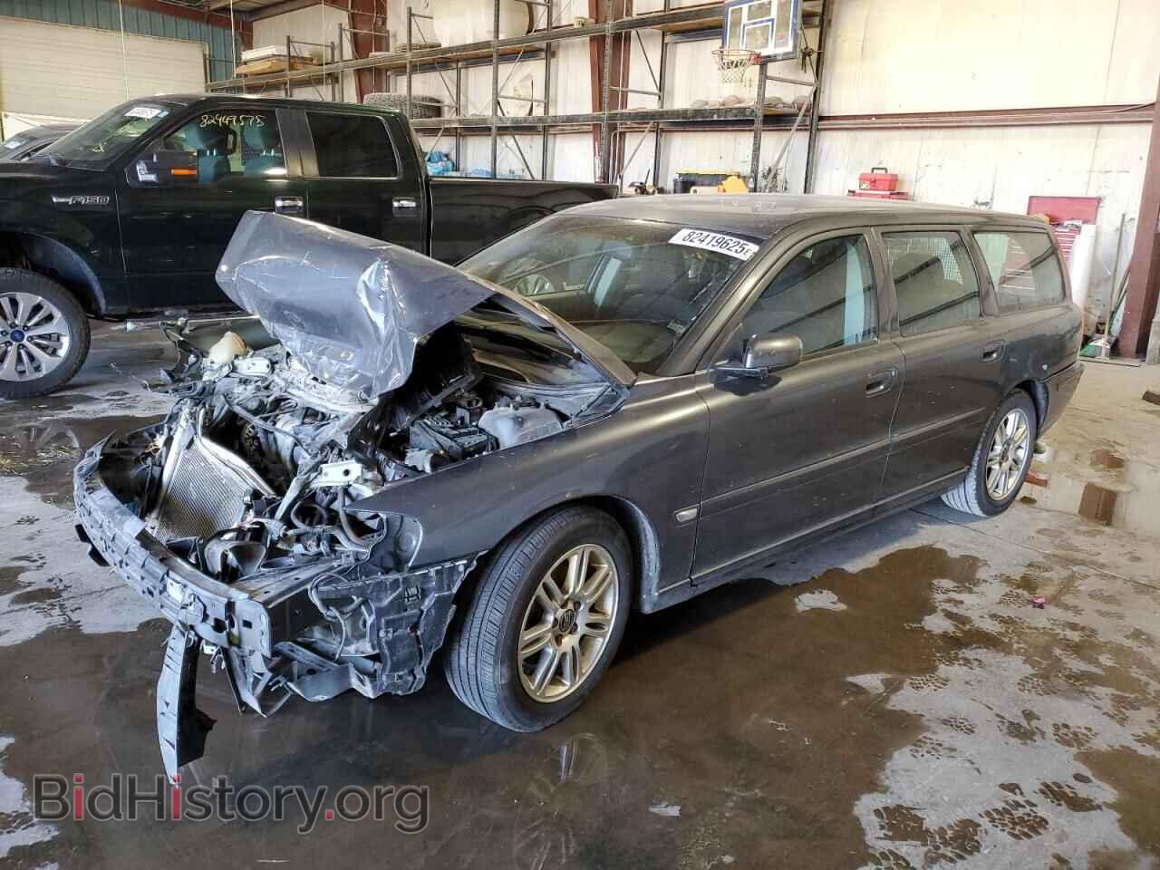 Фотография YV1SW612762539457 - VOLVO V70 2006