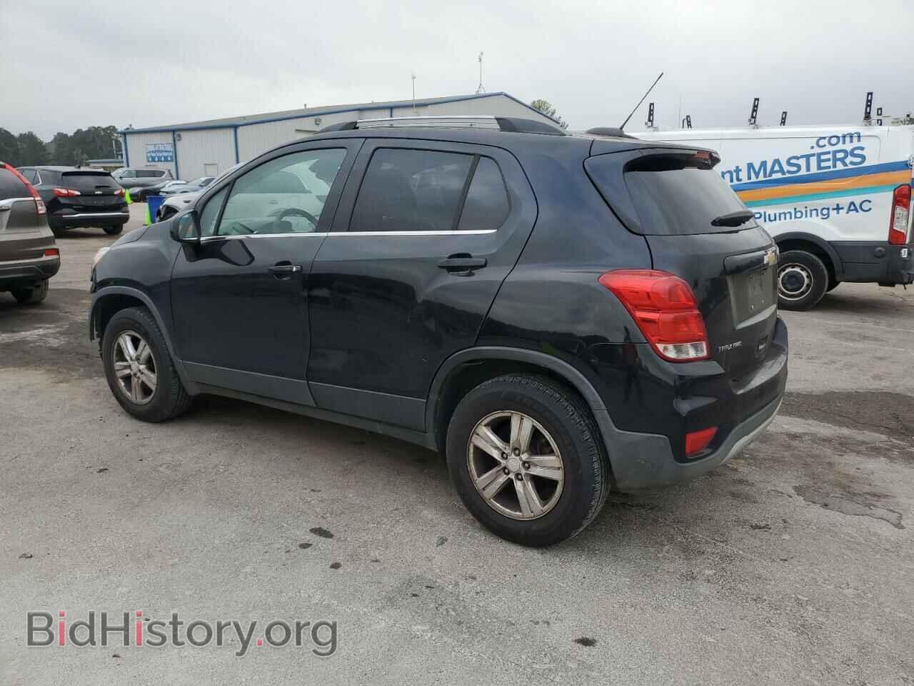 2017 CHEVROLET TRAX - VIN: 3GNCJPSB8HL140028 - Фото 2
