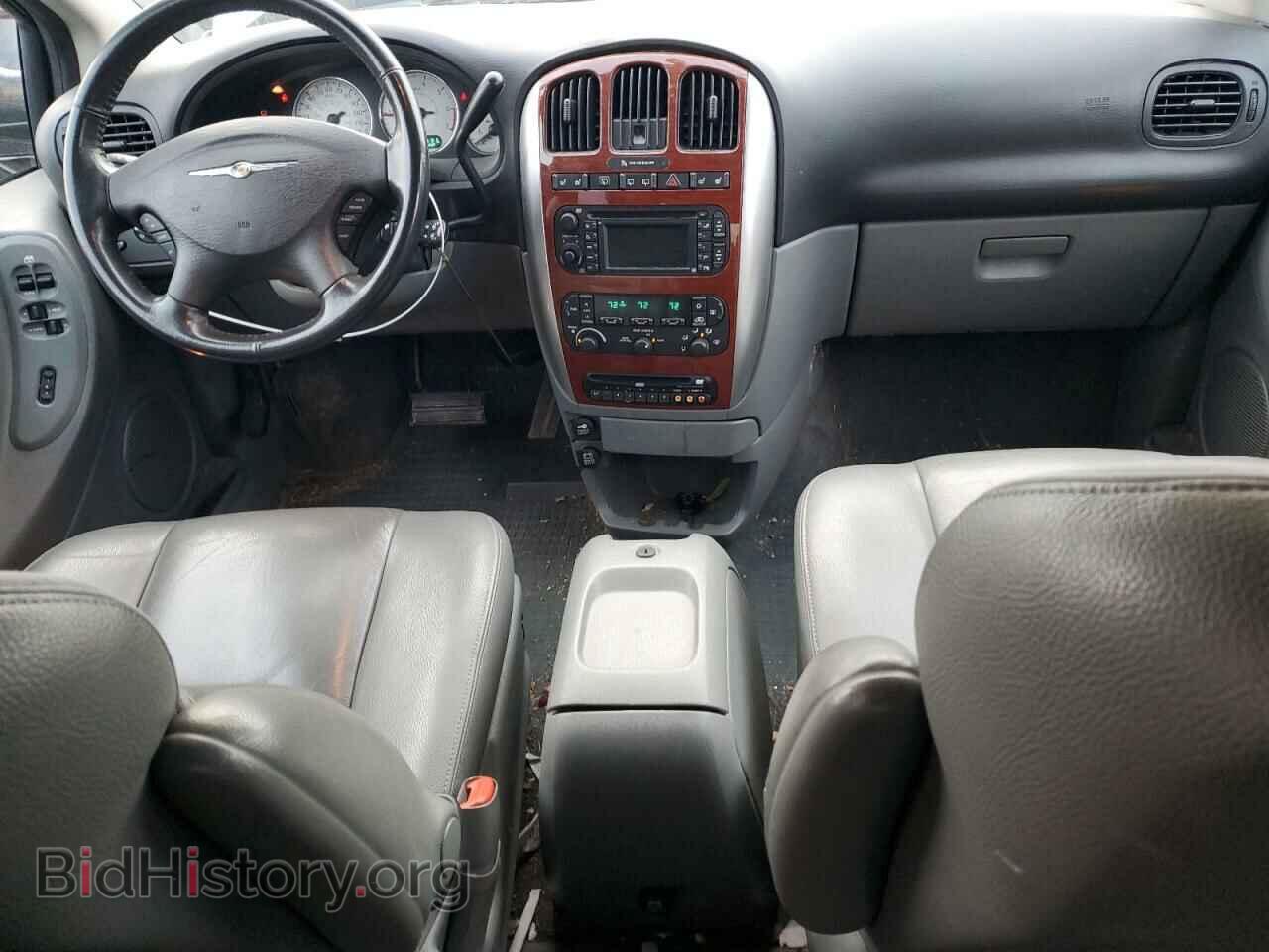 2005 CHRYSLER MINIVAN - VIN: 2C8GP64L65R228193 - Фото 8