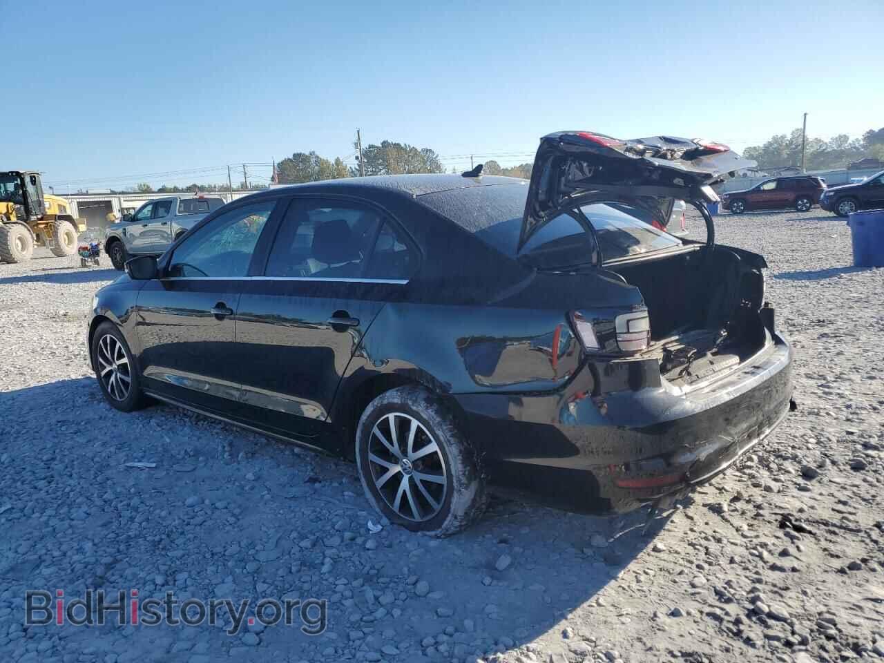 2017 VOLKSWAGEN JETTA - VIN: 3VWDB7AJ8HM228121 - Фото 2