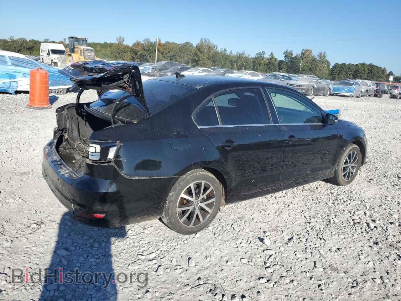 2017 VOLKSWAGEN JETTA - VIN: 3VWDB7AJ8HM228121 - Фото 3