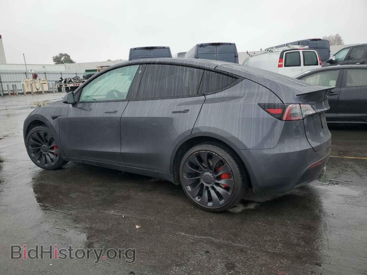 2022 TESLA MODEL Y - VIN: 7SAYGDEF9NF324353 - Photo 2