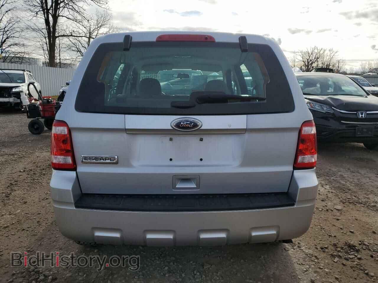 2011 FORD ESCAPE - VIN: 1FMCU0C76BKB44956 - Фото 6