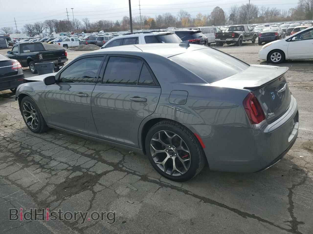 2018 CHRYSLER 300 - VIN: 2C3CCABG3JH191578 - Фото 2