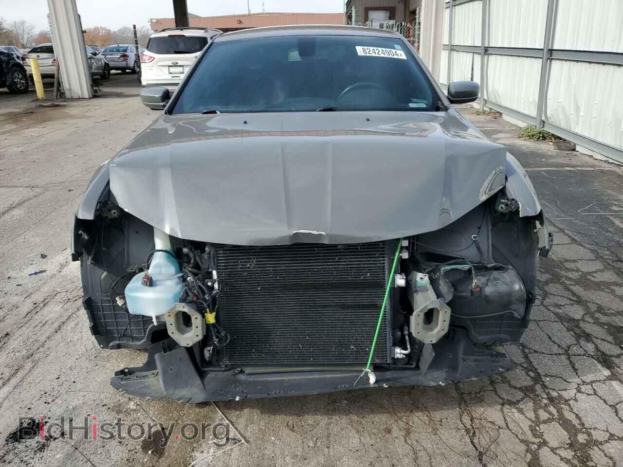 2018 CHRYSLER 300 - VIN: 2C3CCABG3JH191578 - Фото 5