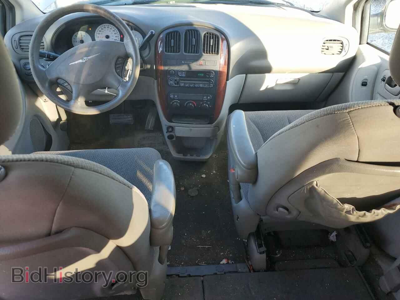 2005 CHRYSLER MINIVAN - VIN: 2C4GP44R55R174914 - Фото 8