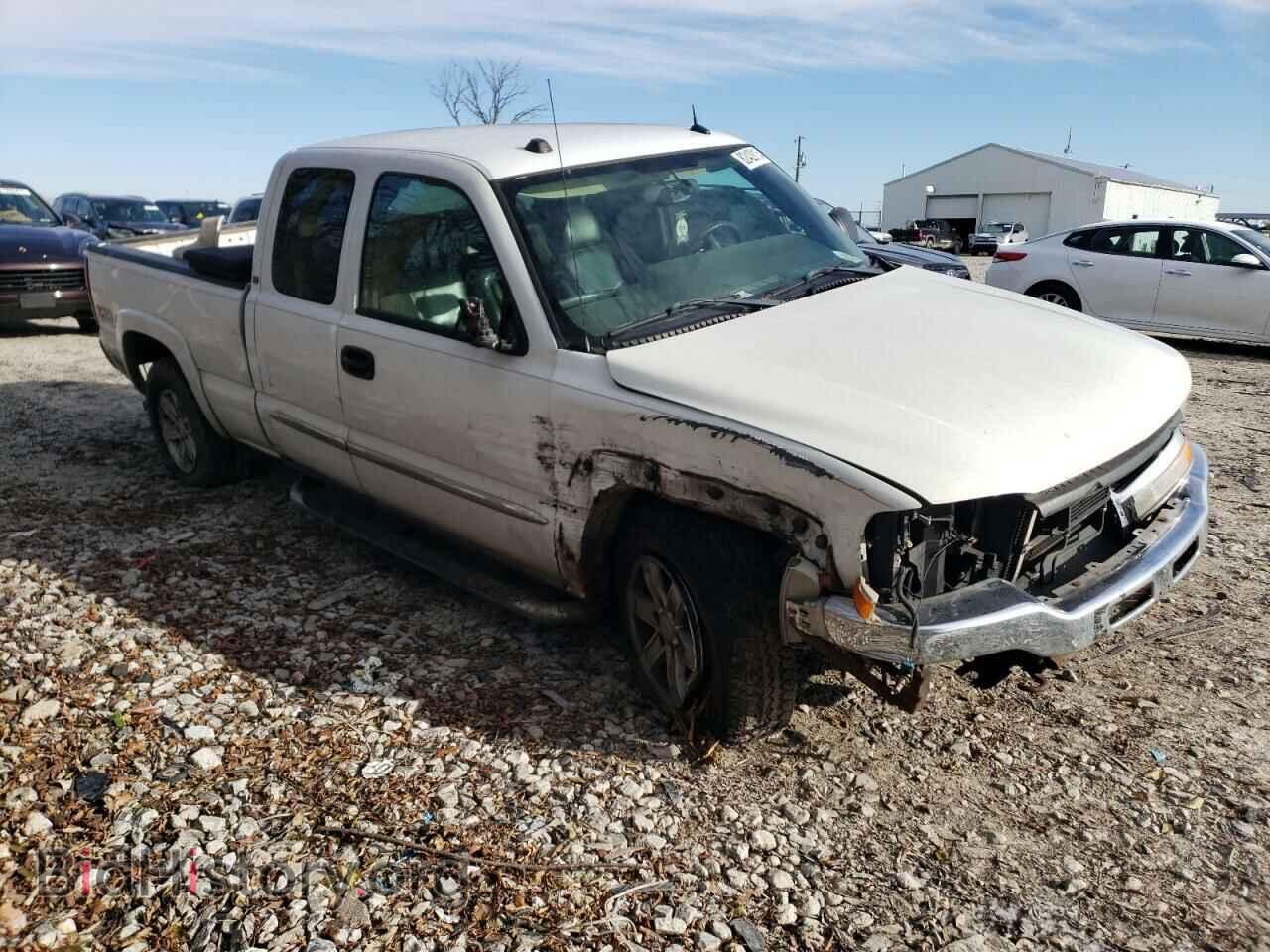 2005 GMC SIERRA - VIN: 1GTEK19B15E137467 - Фото 4