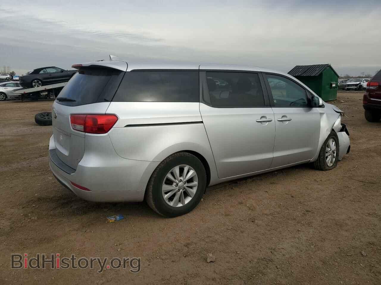 2017 KIA All Models - VIN: KNDMB5C15H6293318 - Photo 3