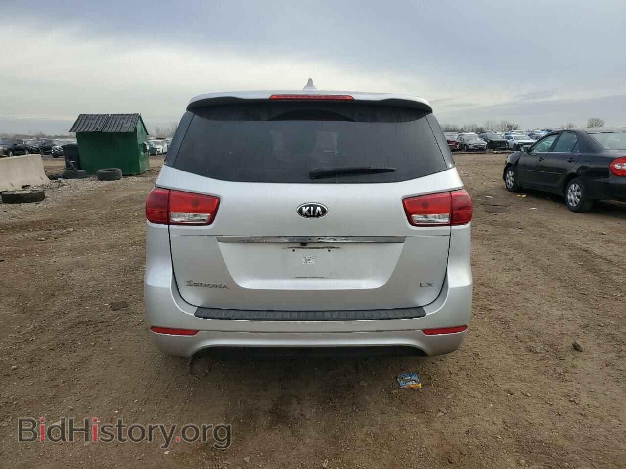 2017 KIA All Models - VIN: KNDMB5C15H6293318 - Photo 6