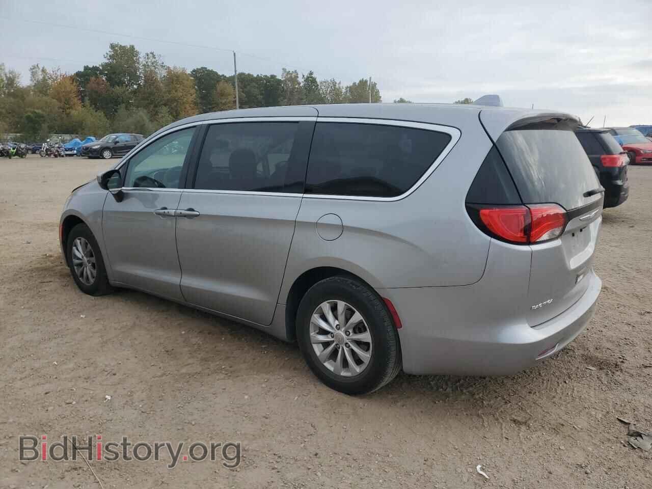 2017 CHRYSLER PACIFICA - VIN: 2C4RC1DG8HR607566 - Фото 2
