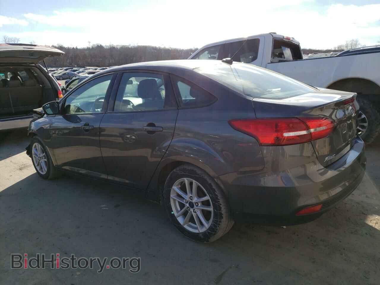 2018 FORD FOCUS - VIN: 1FADP3F26JL237945 - Фото 2