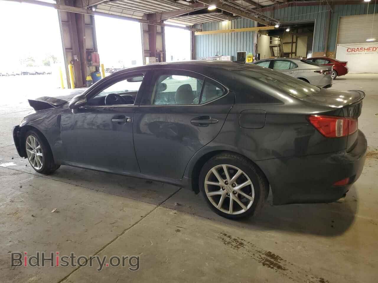 2011 LEXUS IS - VIN: JTHCF5C26B5047155 - Photo 2