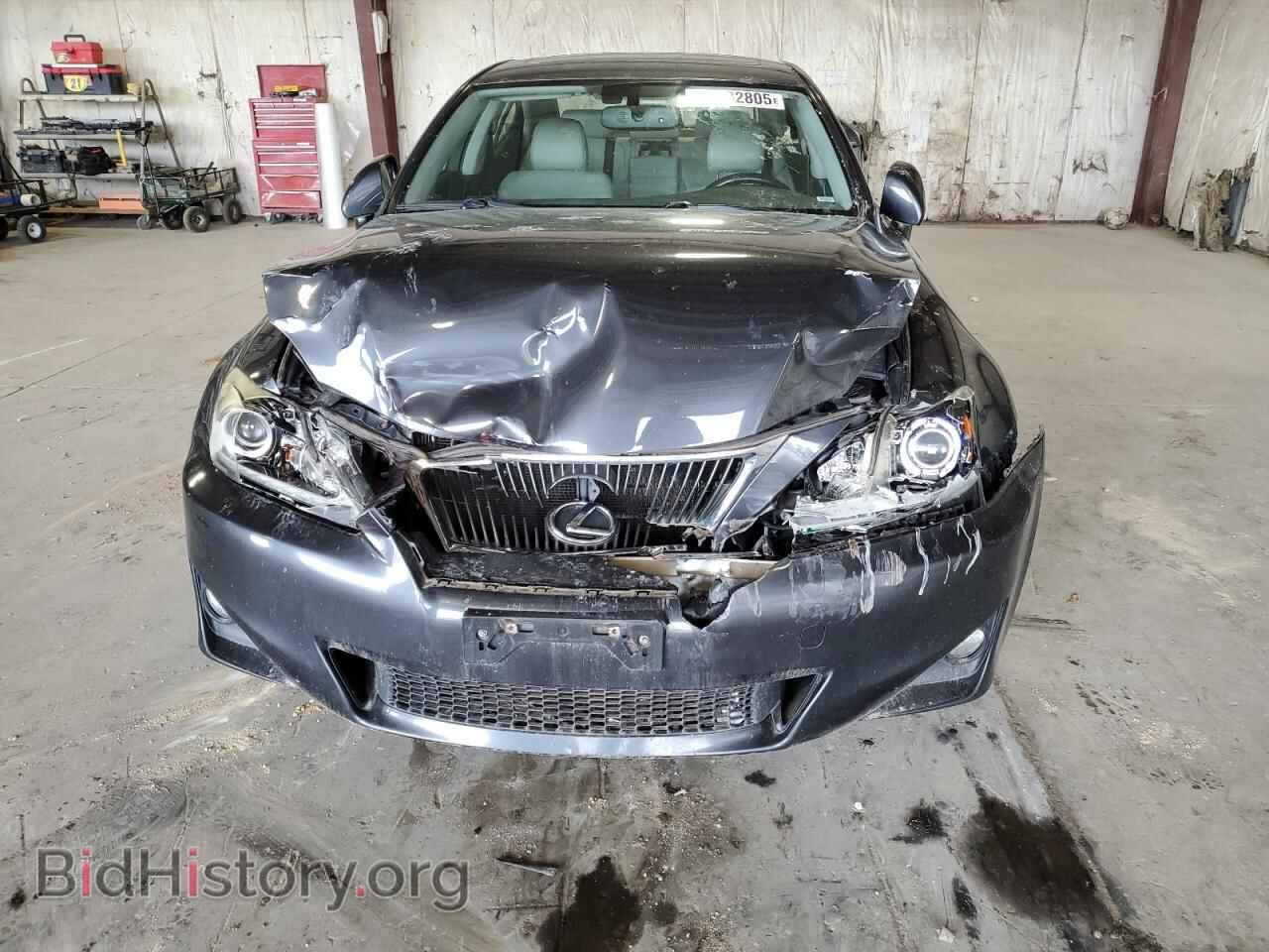 2011 LEXUS IS - VIN: JTHCF5C26B5047155 - Photo 5