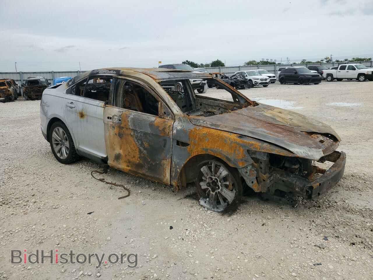 2010 FORD TAURUS - VIN: 1FAHP2FW0AG118165 - Фото 4