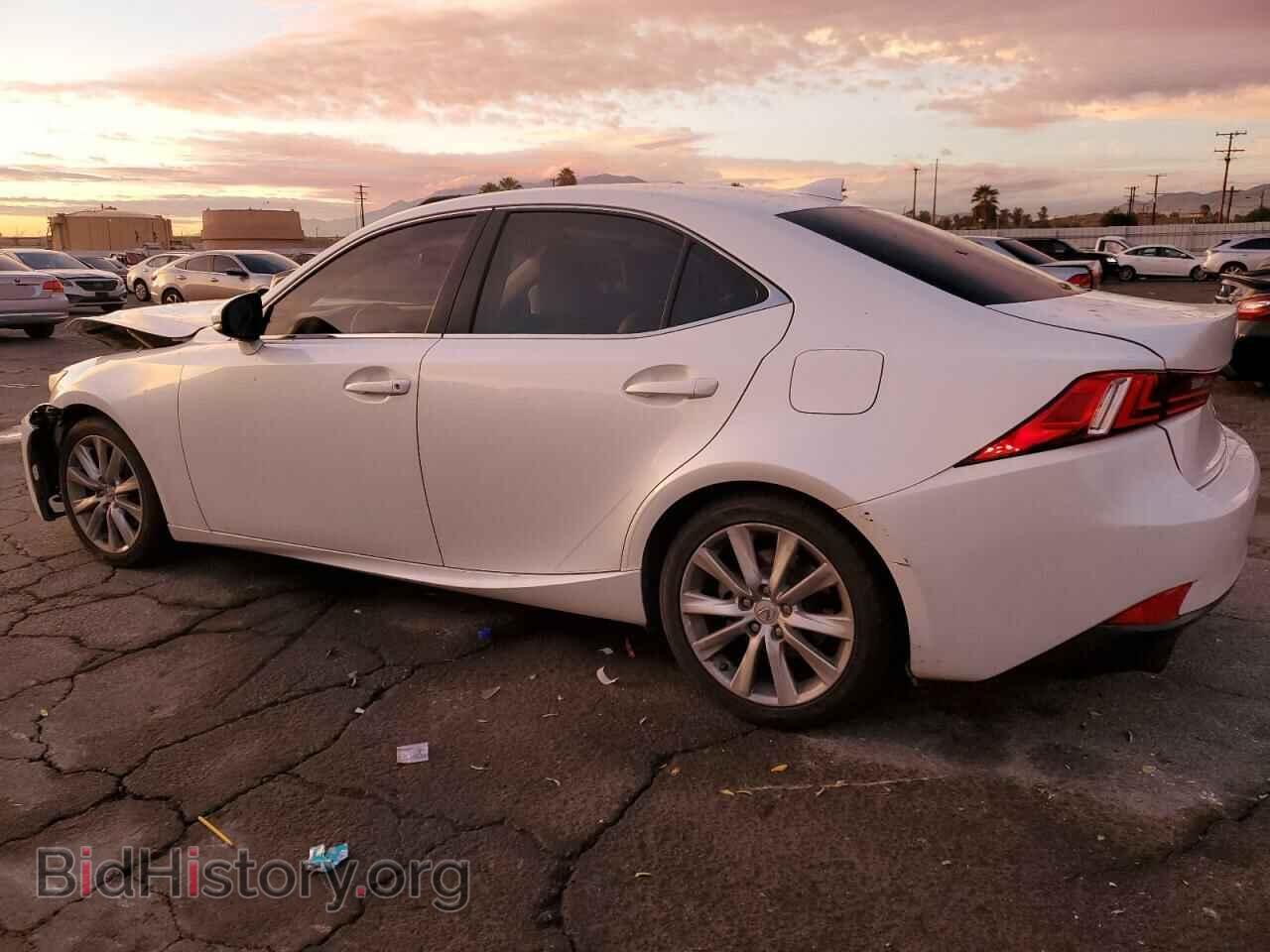 2014 LEXUS IS - VIN: JTHBF1D27E5020120 - Photo 2